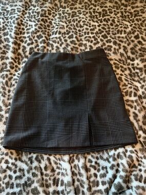 RD Style gray plaid patterned mini skirt size small